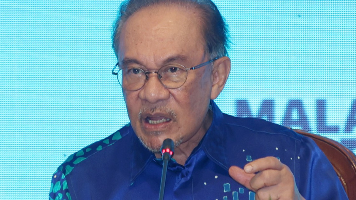 Anwar Defends Slash in Special Lottery Draws, Reaffirms Stand Against Gambling