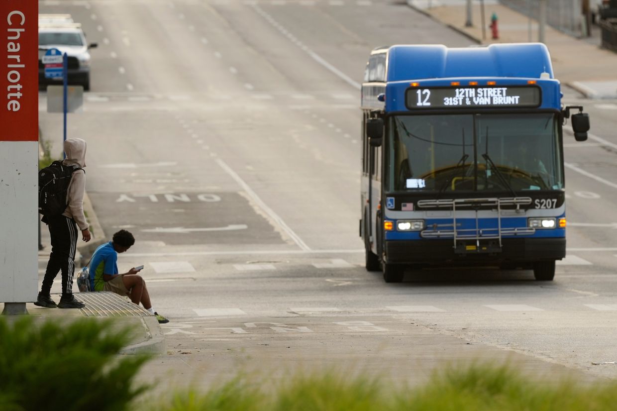 Kansas City's Facial Recognition Bus Plan Reignites US Surveillance Debate