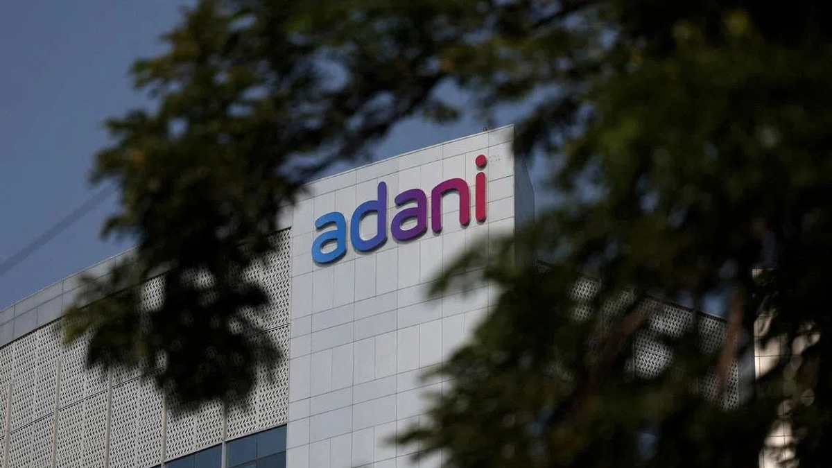 India's Customs Authority Escalates Challenge to Adani's Airport Nicotine Pouch Sales