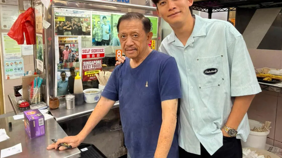 Singapore actor Noah Yap defends hawker visit against 'publicity stunt' claims