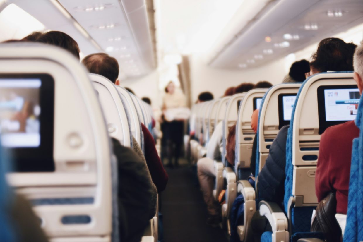 Delta probes unauthorised WiFi network discovered on Las Vegas flight after major hacking conference