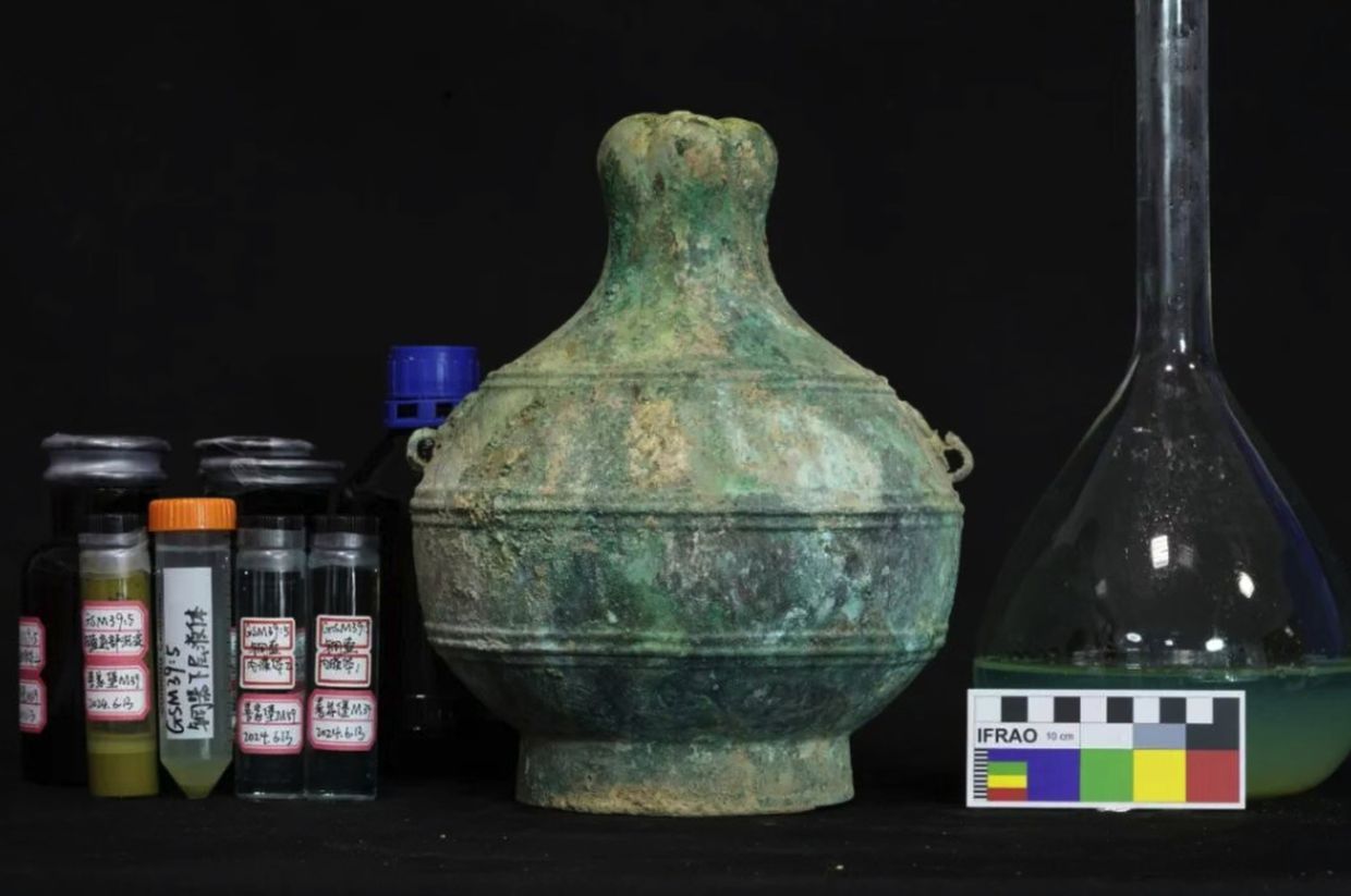 2,300-Year-Old Wine Vessel Found Near Great Wall Reveals Ancient Qin Brewing Methods