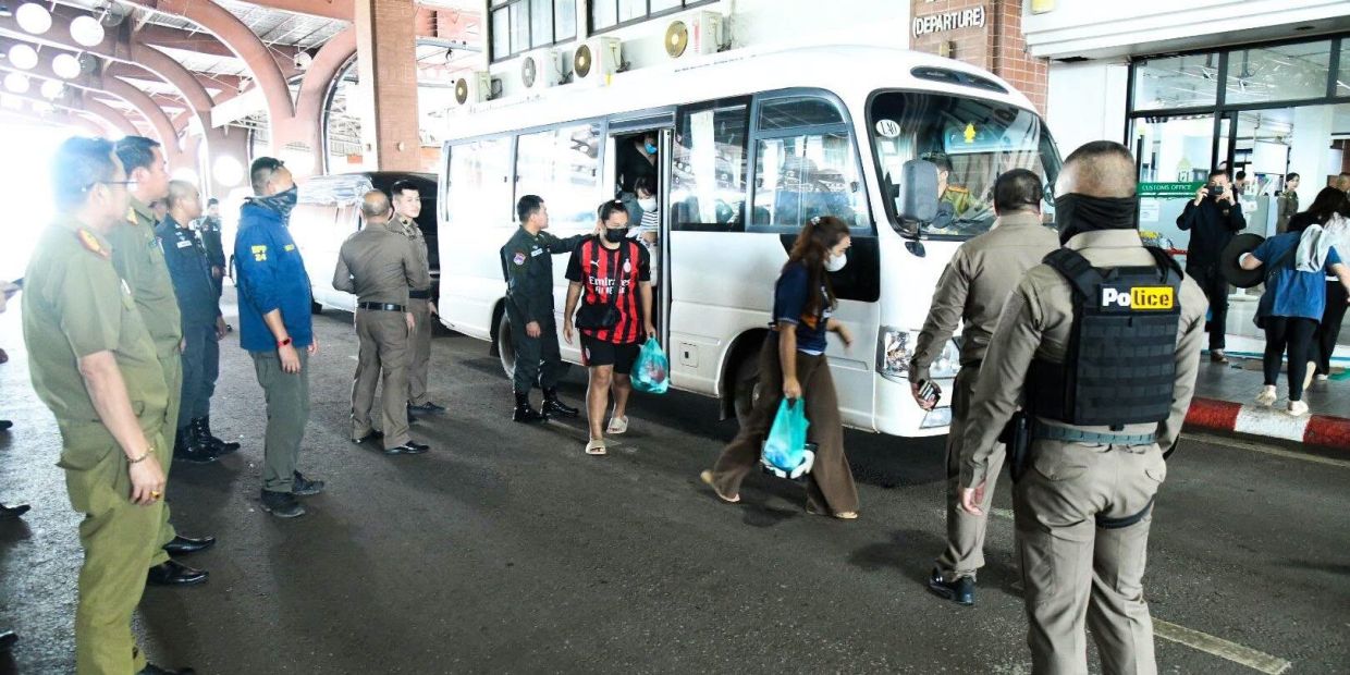 Laos Deports 32 Thai Nationals Following Major Raid on ST Vegas Fraud Complex