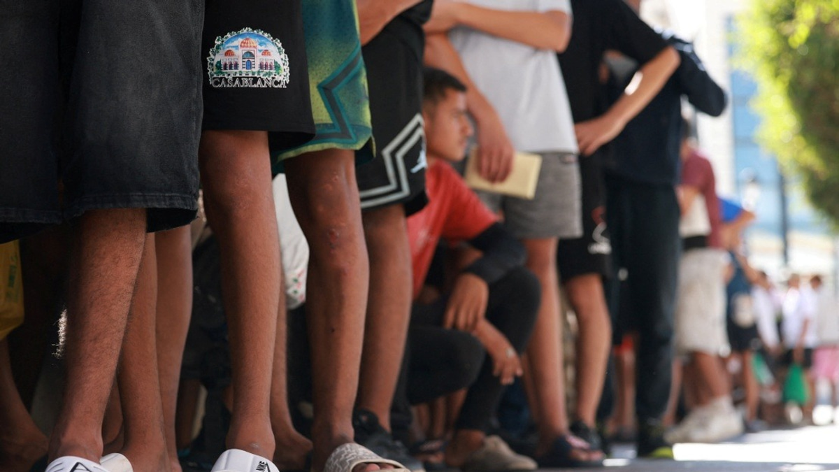 Spain Retaliates With Border Checks as EU Migration Crisis Deepens
