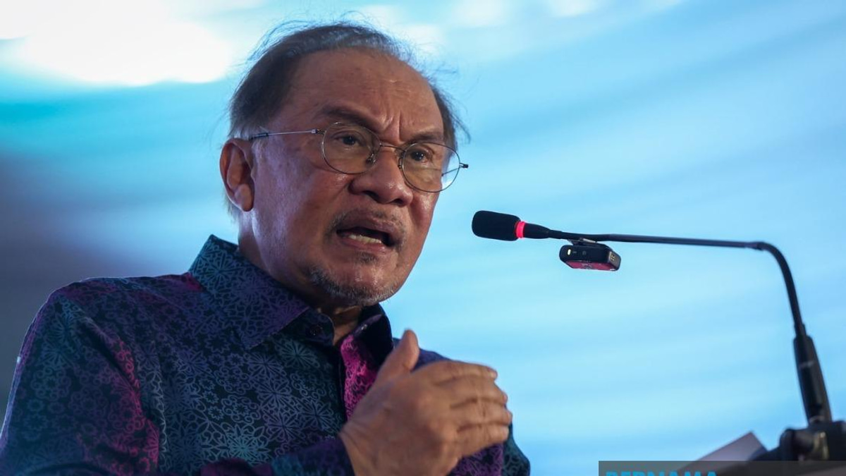 Party Politics Should Not Block Cross-Government Cooperation, Says PM Anwar