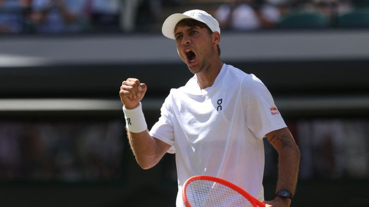 Cobolli Reaches Wimbledon Quarter-Finals, Eyes Ice Cream and Rest After De Minaur Victory