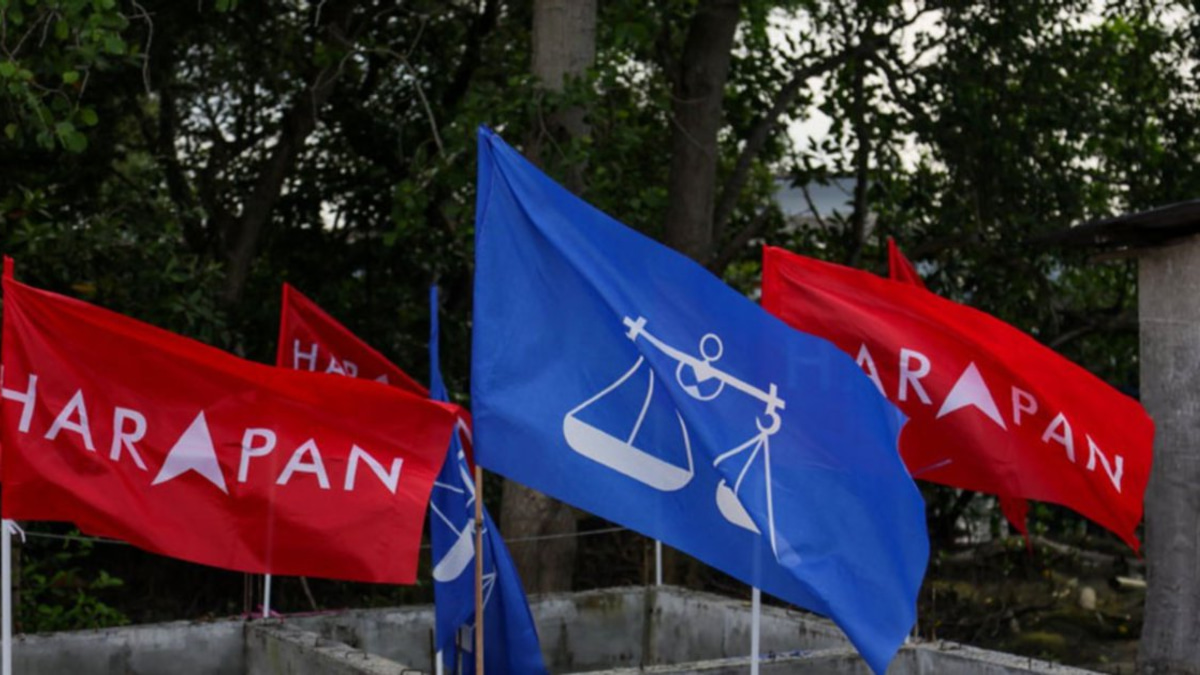 PH's Amirudin meets with Anwar as coalition negotiates seat allocation with BN
