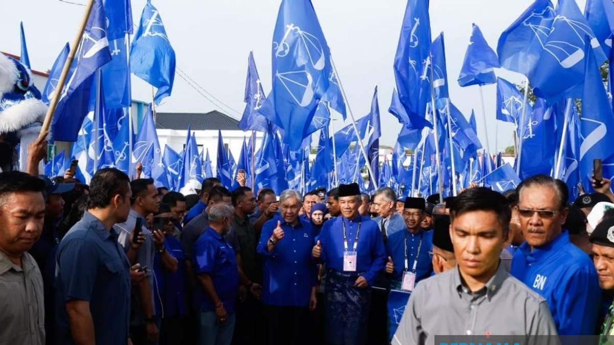 BN Leadership Rallies Behind Candidates as Negeri Sembilan Nomination Day Unfolds