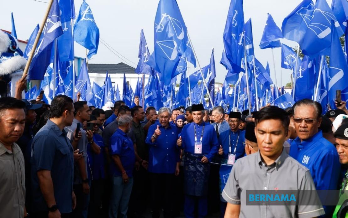 BN Leadership Rallies Behind Candidates as Negeri Sembilan Nomination Day Unfolds
