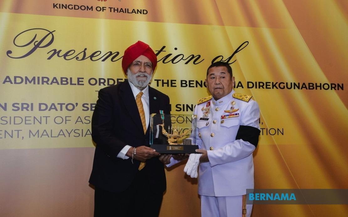 Tan Sri Darshan Singh Honoured with Thailand's Royal Insignia for Cycling Leadership