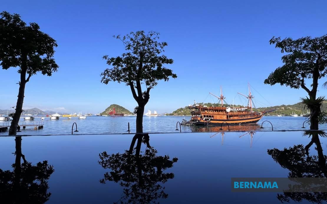 Southeast Asia's Digital Push: From Indonesia's Internet Goals to Vietnam's EV Innovation