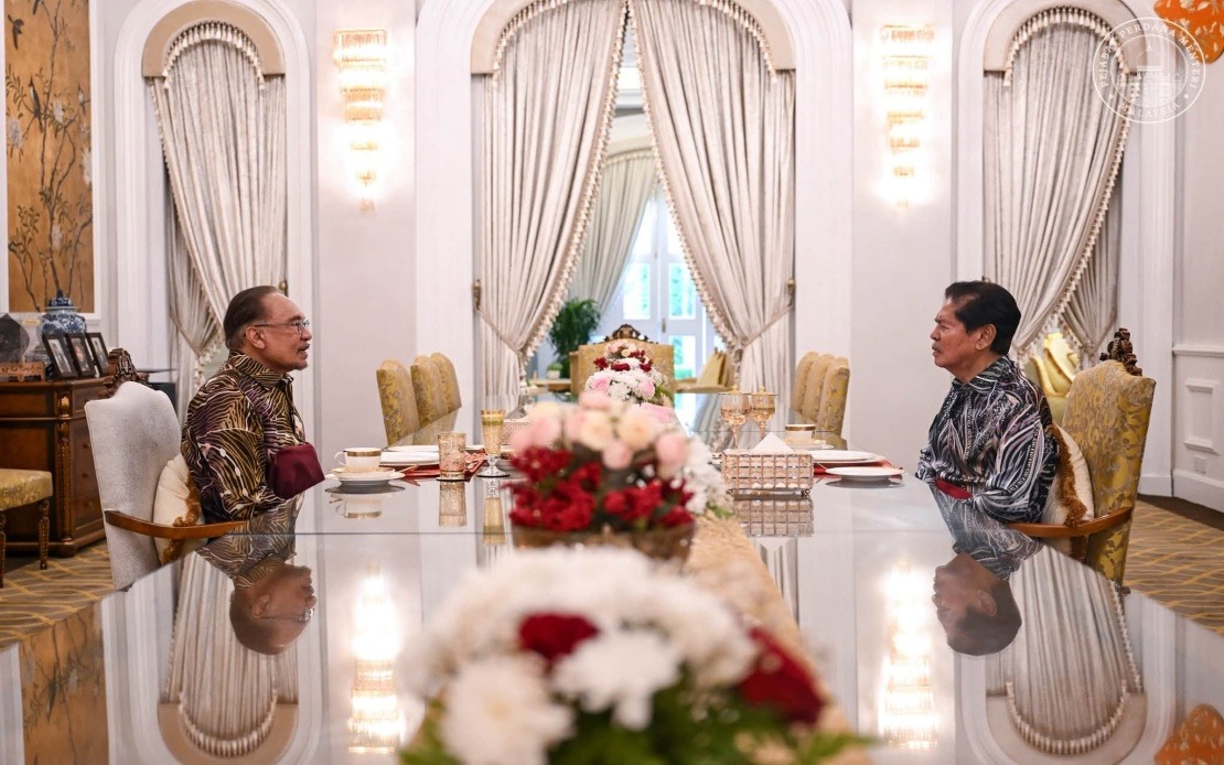 Anwar Concludes Penang Visit With Governor's Tea Reception, Reaffirms Federal-State Cooperation
