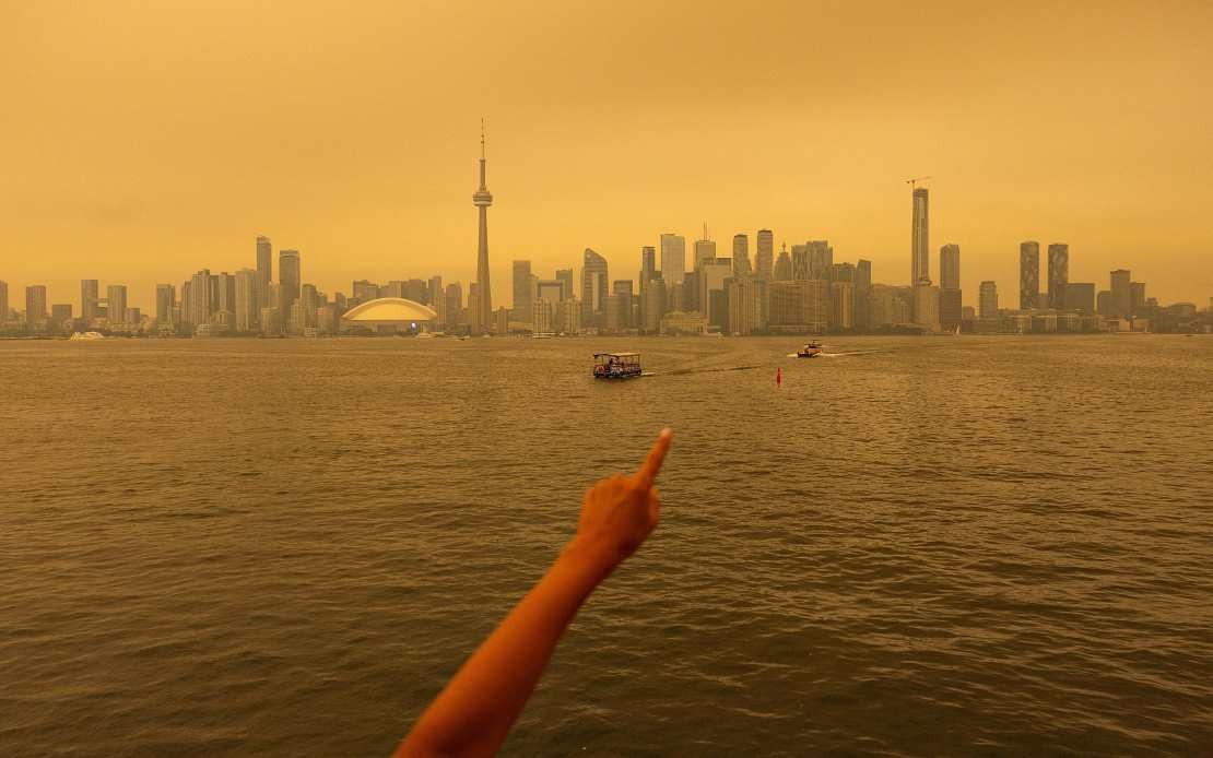 Ontario Wildfires Blanket Canada's Major Cities in Hazardous Smog, Halt Rail Operations