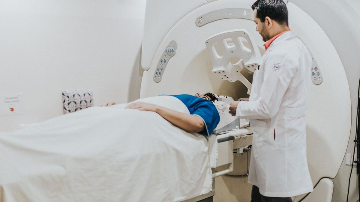 Edinburgh researchers develop rapid genetic testing method to accelerate lung cancer treatment