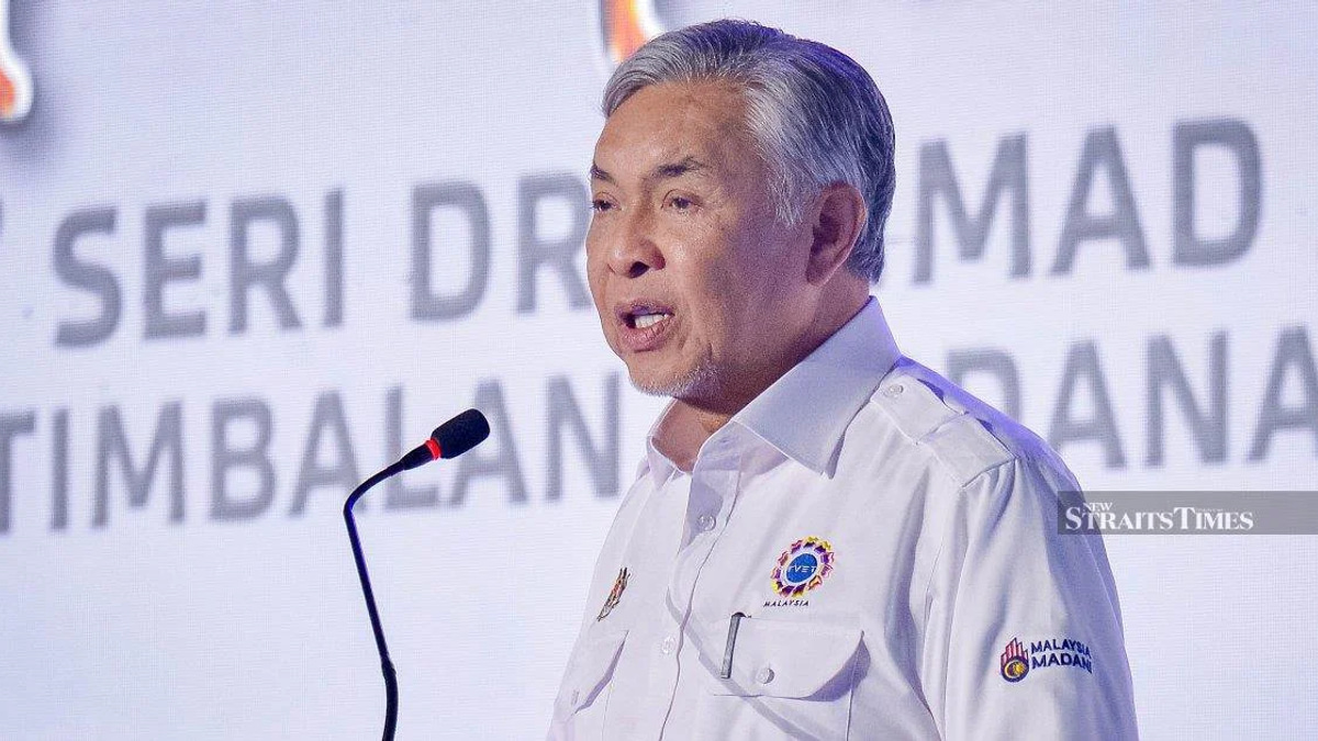 Zahid to Lead Cabinet Task Force on Foreign Worker Crisis Next Week