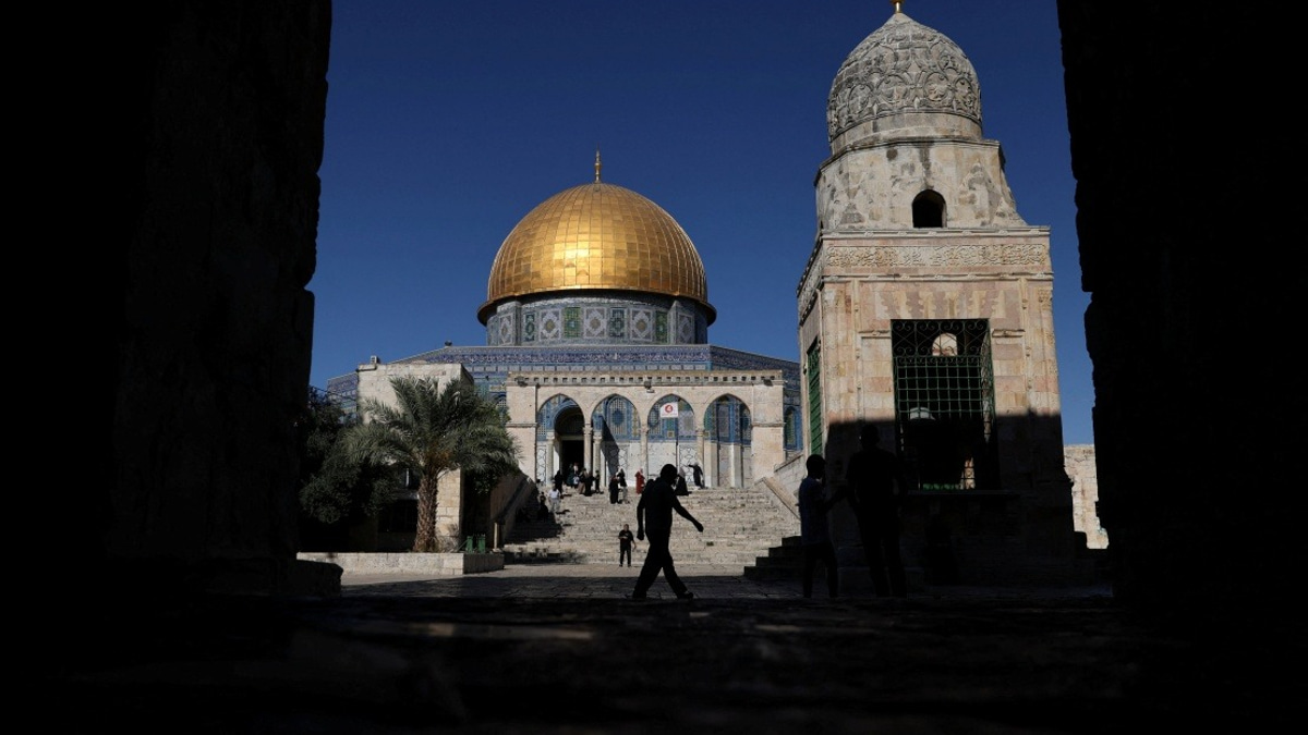 Pakistan, Jordan Lead Regional Push Against Israeli Settler Violence at Al-Aqsa