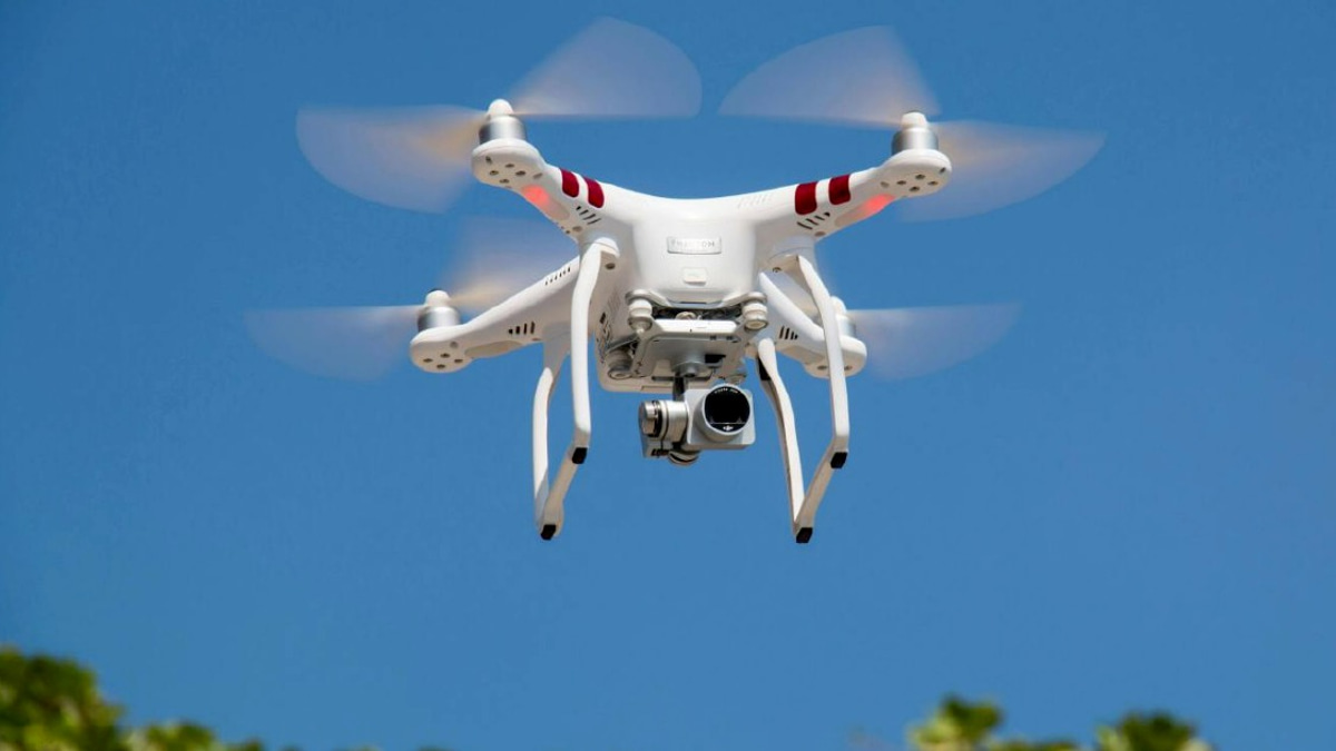 Two arrested after drone caught delivering contraband tobacco to Sungai Udang Prison