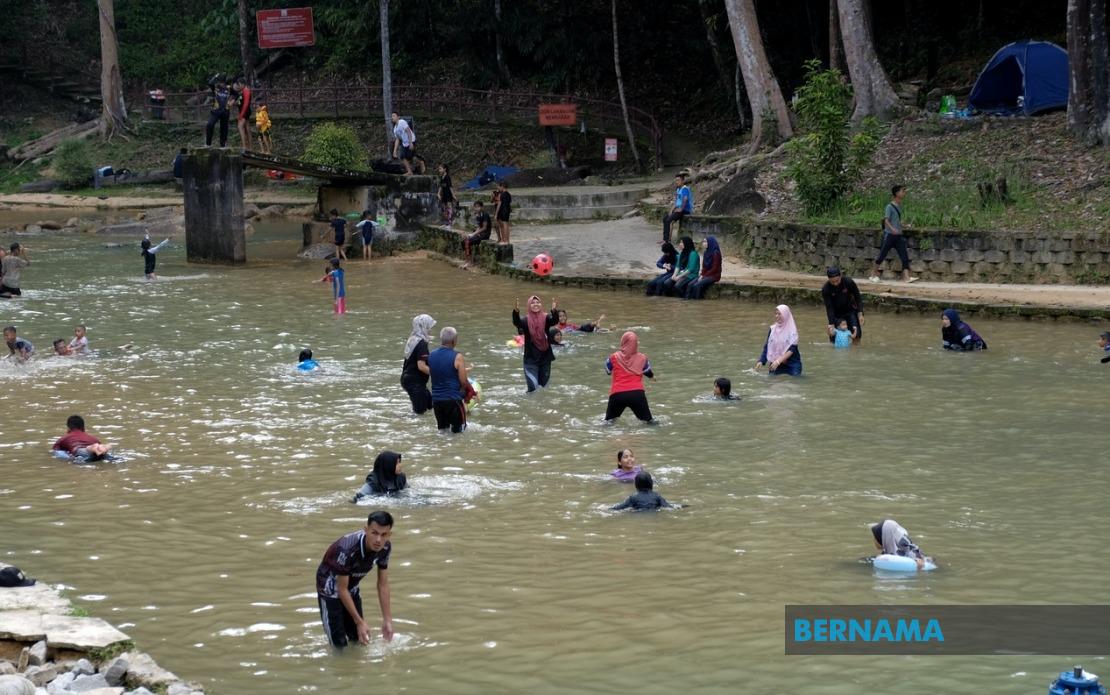 Health authorities probe acute gastroenteritis claims at Bentong riverside site