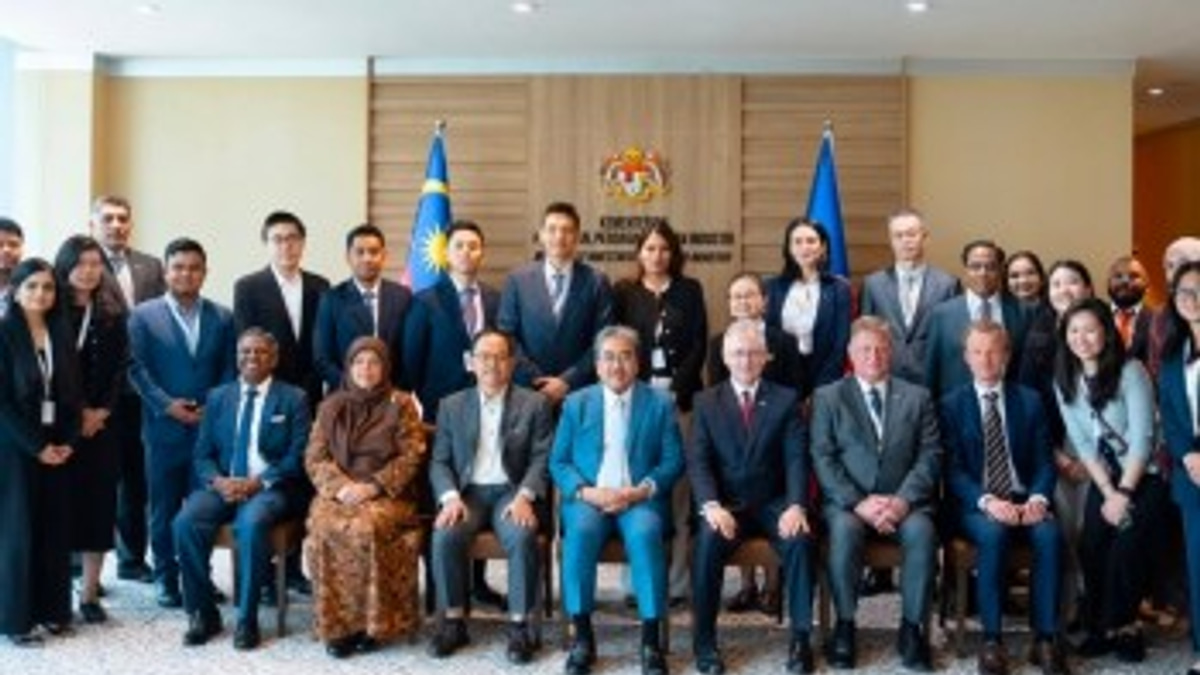 European Business Delegation Discusses Green Transition, Trade Deals With Malaysian Government