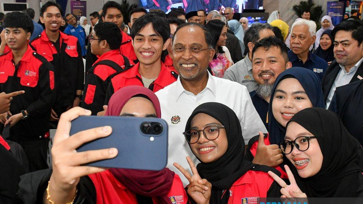 LRT3 Shah Alam Line Transforms Campus Connectivity for UiTM Students While Driving Semiconductor Sector Push