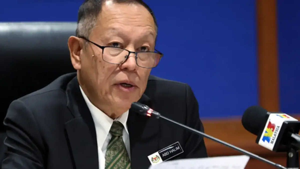 Visa Bribery Ring Busted: 33 Arrested Including Immigration Enforcement Staff