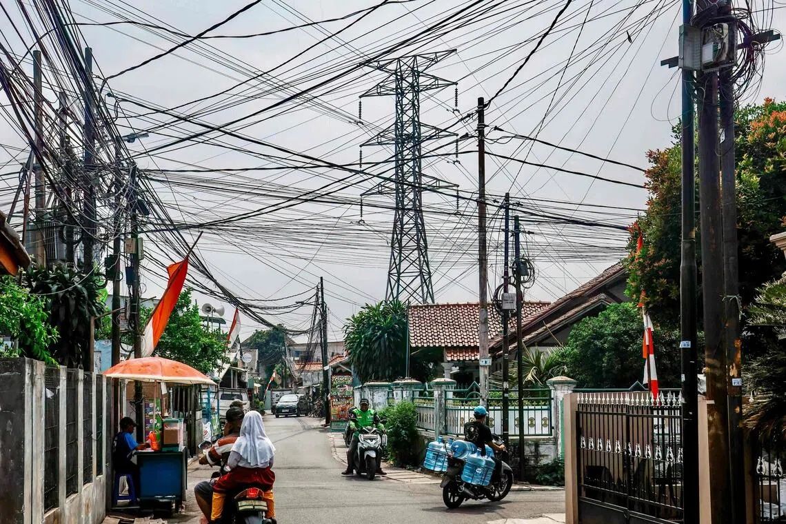 Prabowo Targets Mass Closure of Indonesia's 'Unproductive' State Firms, Eyes Special Court