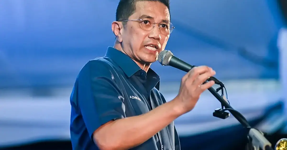 Azmin Ali emerges as potential Bersatu-PKR conduit if Muhyiddin exits leadership
