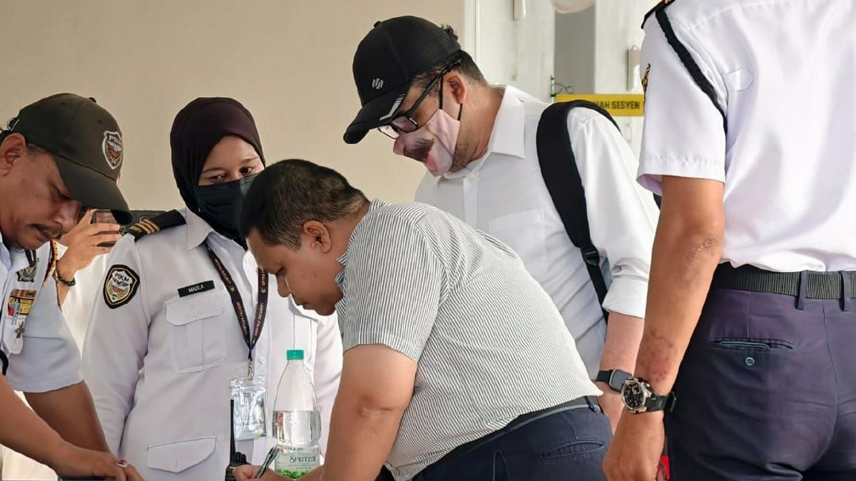 Preschool Teacher Faces Sexual Assault Charges Over Alleged Abuse of 8-Year-Old Pupil