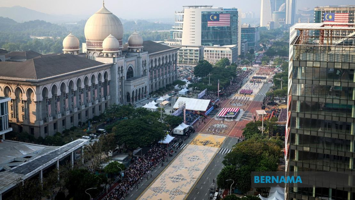 Over 2,300 Police Officers Mobilised for Malaysia's 69th National Day Festivities