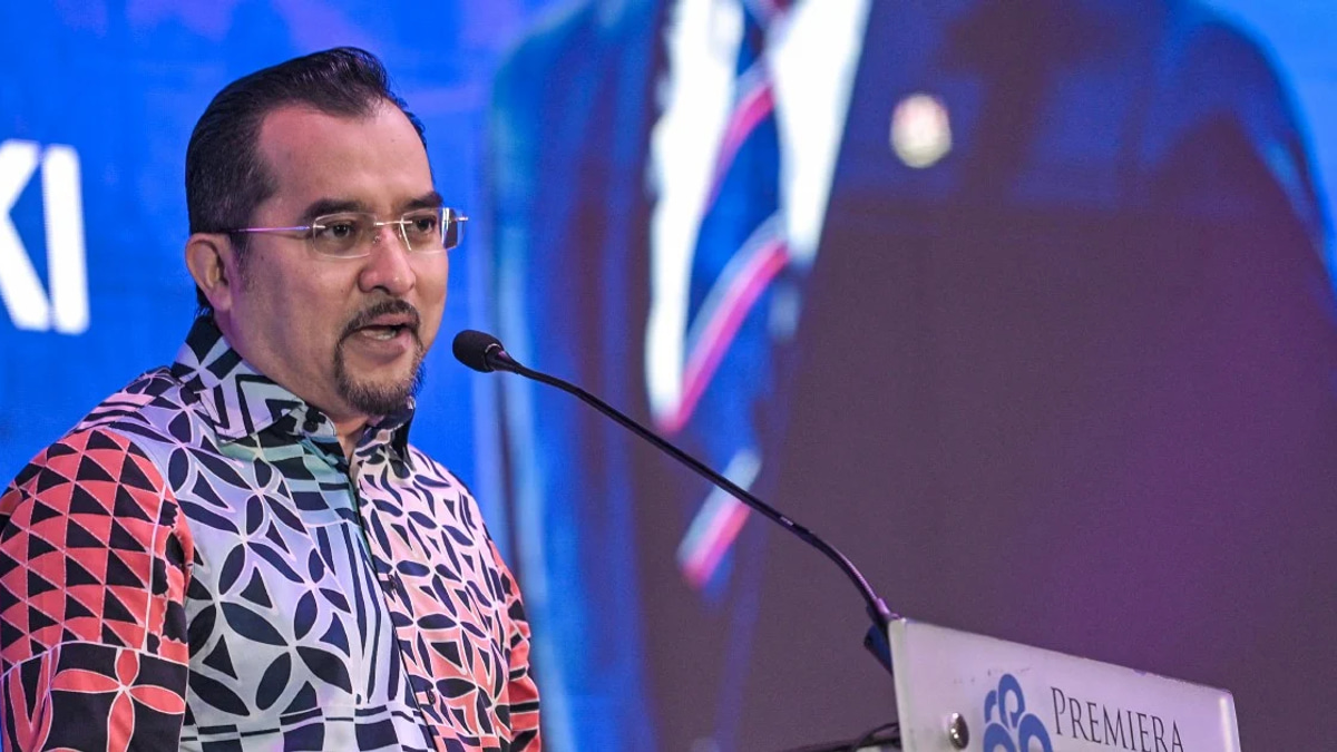 Umno's Asyraf defends Pas alignment with BN, questions PH's criticism