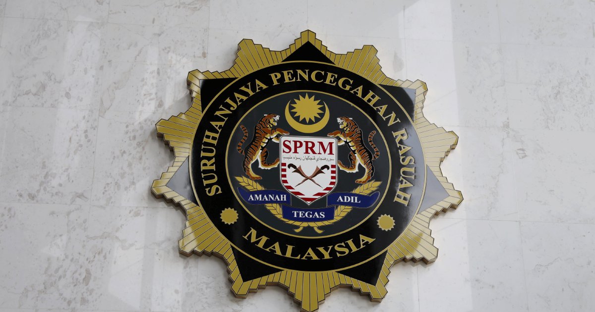 Prison Officer Held Over RM3,000 Bribe Allegation for Smuggling Contraband Into Jail