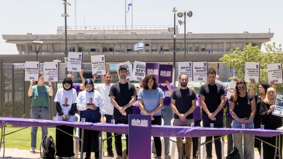 New Arab-Jewish political alliance courts youth voters, but some fear it may fragment opposition to Netanyahu