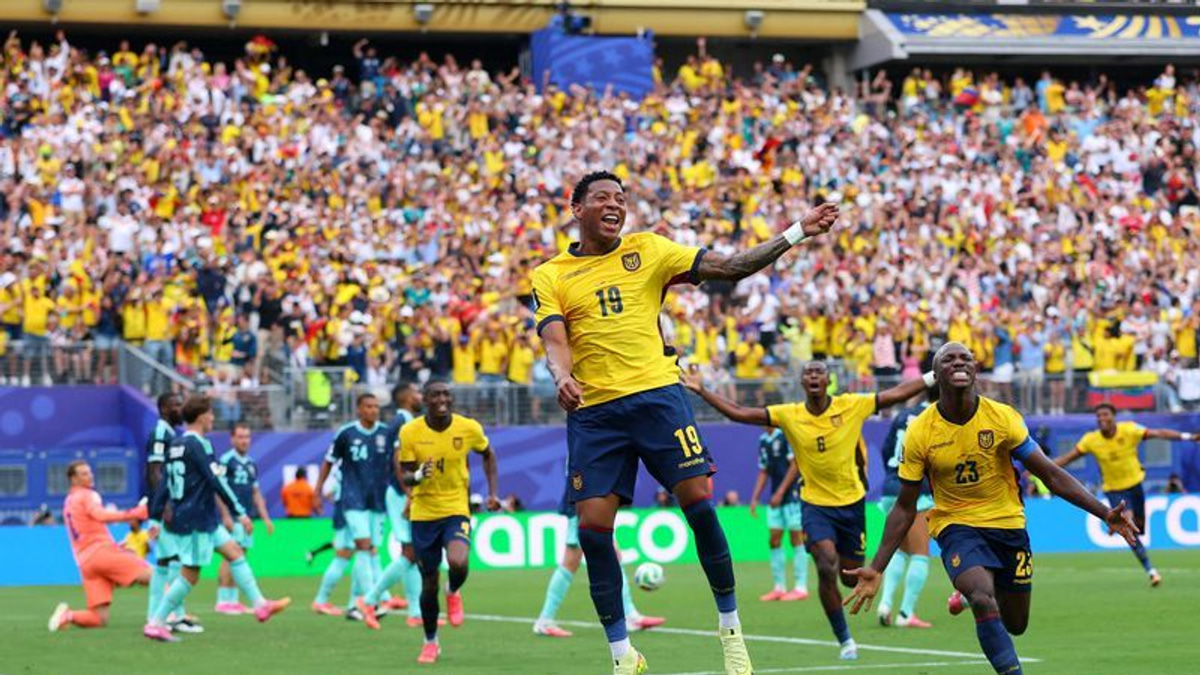 Ecuador Stun Germany to Secure World Cup Knockout Berth