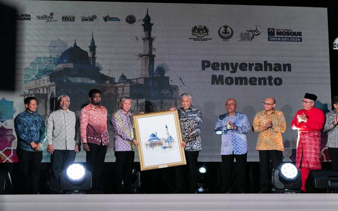 Mosques Should Play Active Role in Malaysia's Tourism Sector, Says Ahmad Zahid