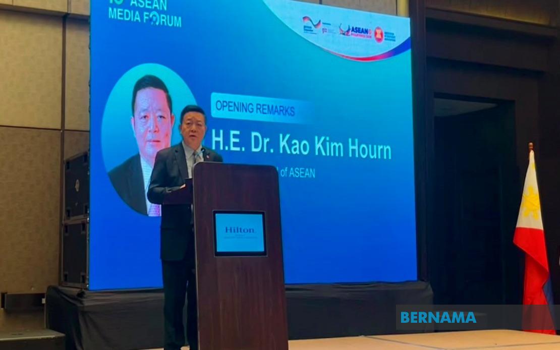 Media Must Bridge ASEAN Communities and Build Regional Identity, Says Secretary-General Kao
