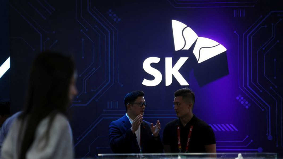 SK Hynix plans $29.4 billion ADR listing to fund AI chip expansion