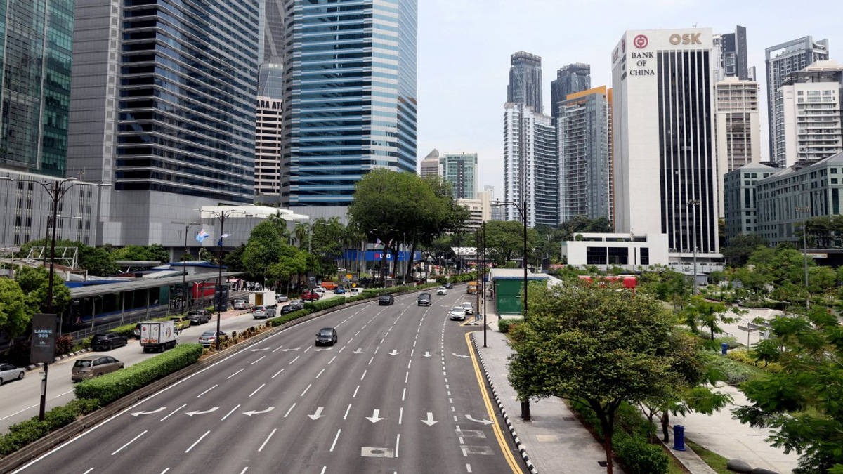 DBKL Launches Urgent Probe After Fatal Tree Collapse, Inspects High-Risk Trees Across Capital