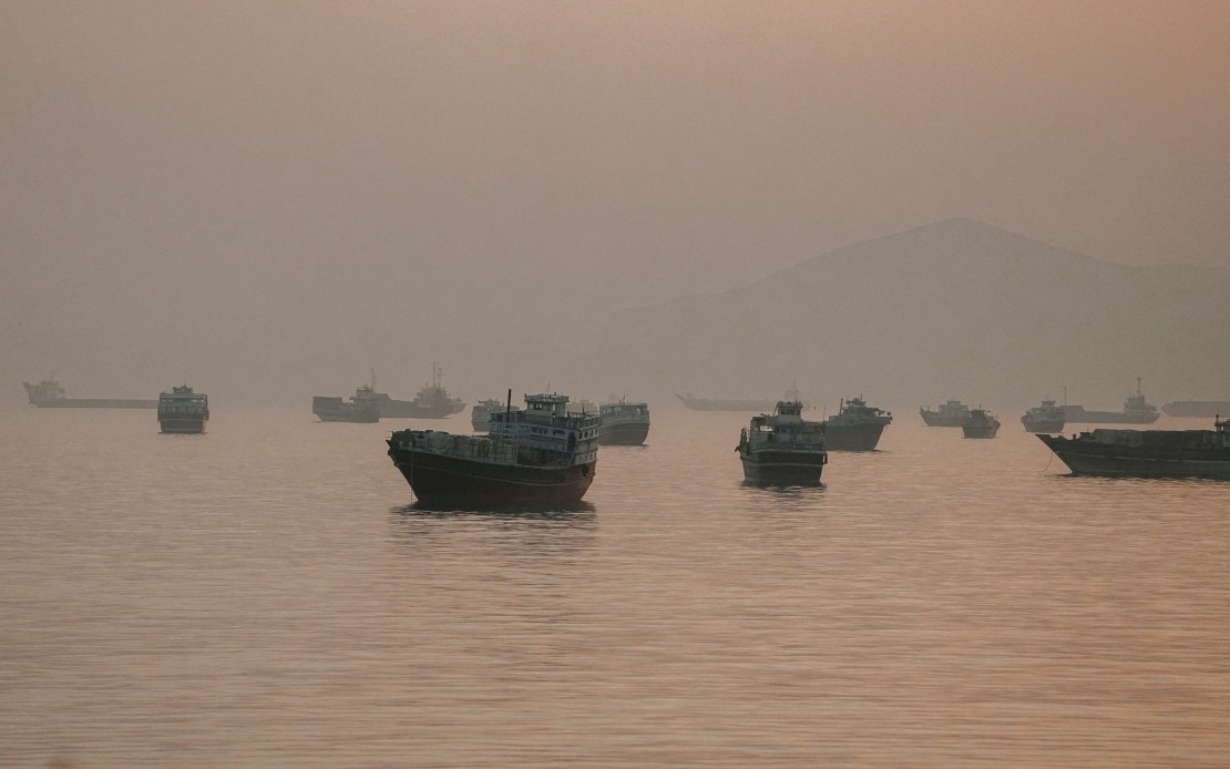 India Orders Seafarers Away From Hormuz Strait Over Rising Attack Risks