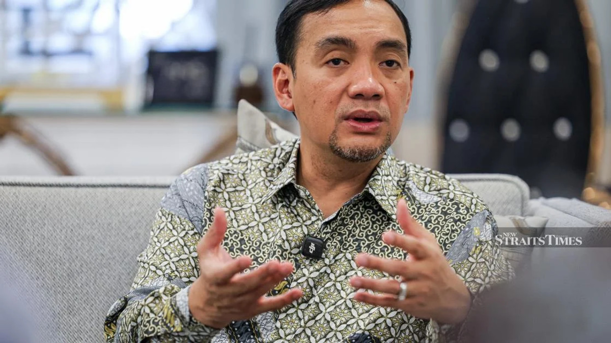 Johor's Onn Hafiz Rules Out DAP Coalition, Emphasizes Ideological Divide