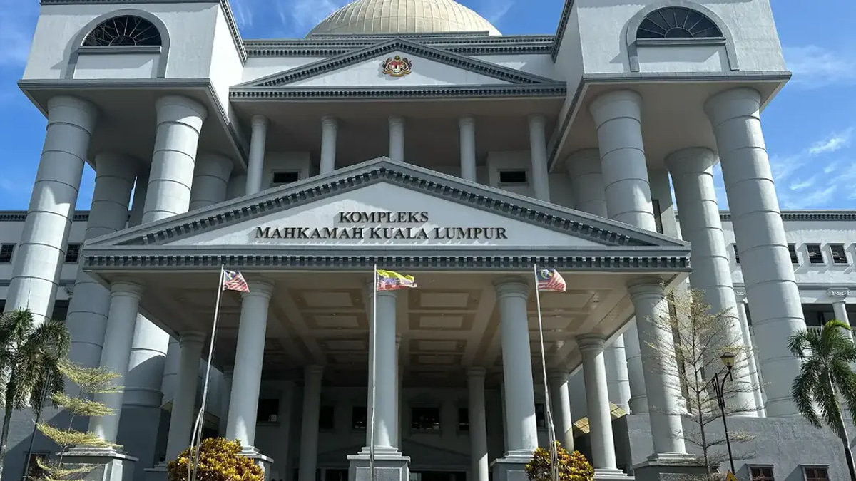 Court Rules Pahang-Born Woman Not Automatically a Malaysian Citizen
