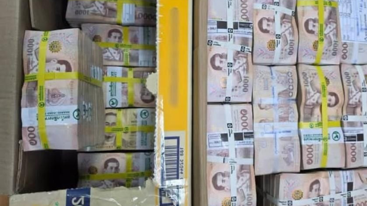 Myanmar Driver Nabbed with 23 Million Baht Hidden in Food Shipment at Thai Border