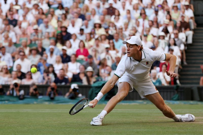 Sinner Withdraws from US Open as Knee Injury Sidelines World Number One