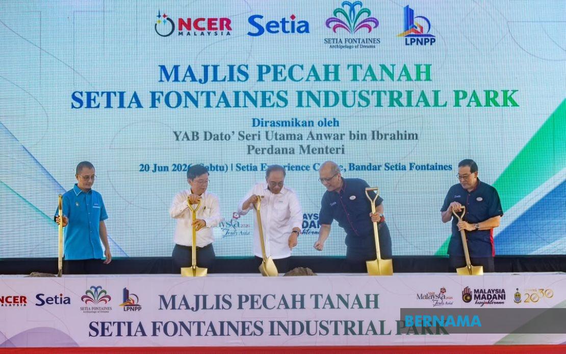 Development Projects Must Deliver Opportunities for Middle and Lower-Income Groups, Anwar Says