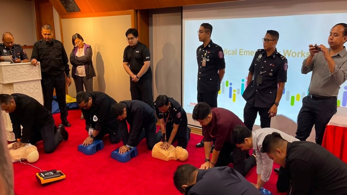 Racing Against the Clock: Malaysia's Push to Expand Lifesaving Defibrillator Access