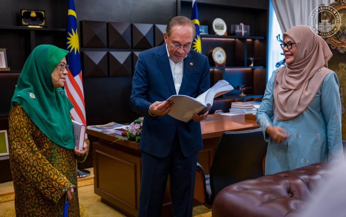 Anwar's Ideas to Be Preserved in New Book for Future Generations