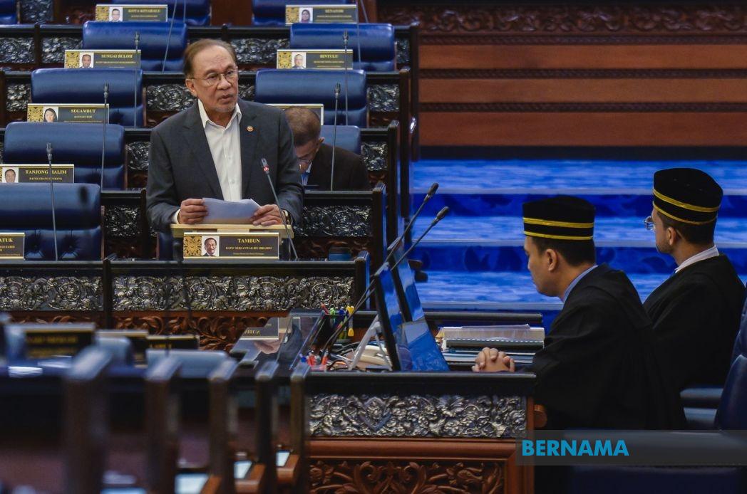 No Ban on FELDA Programmes, Says PM Anwar—Only Election Rules Apply