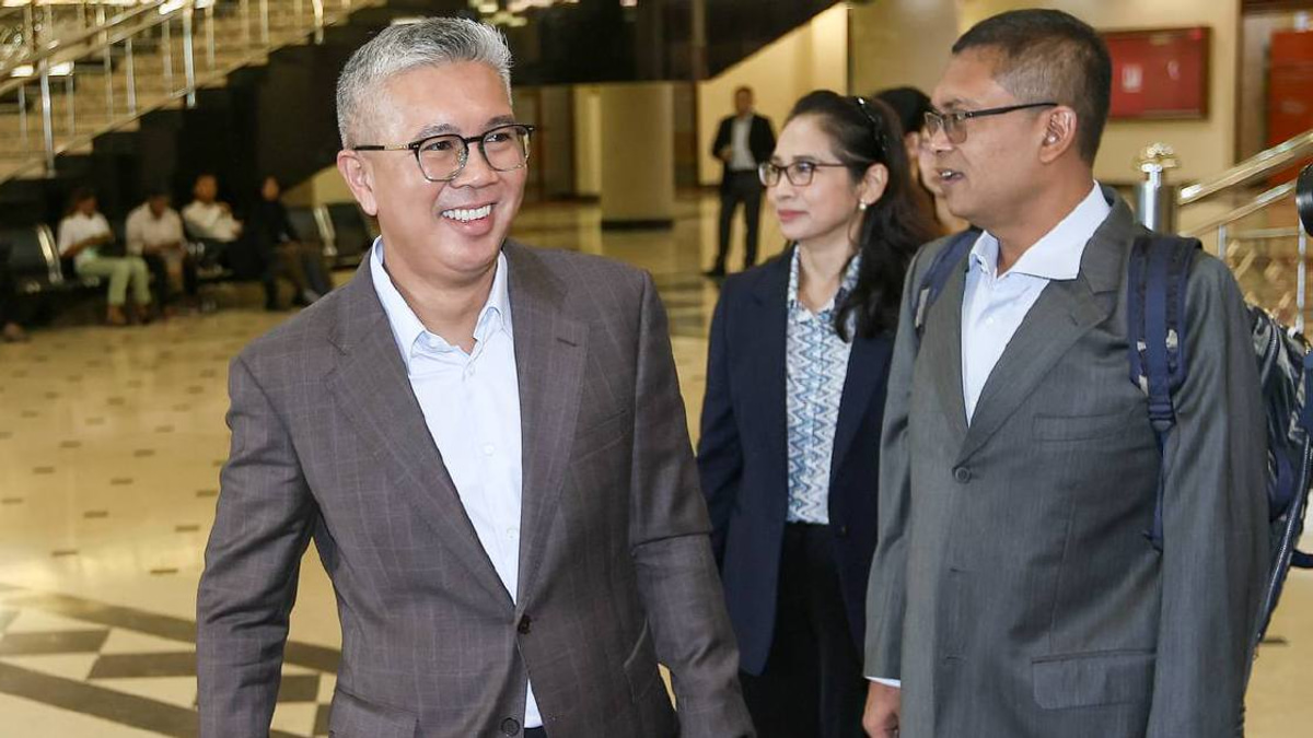 Muhyiddin's 54 Jana Wibawa Contractors Nominated Through Direct Negotiation, Court Hears