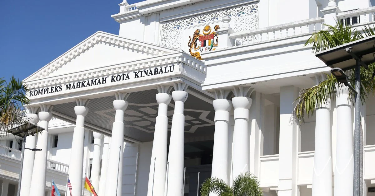 Handwriting Expert Maintains Doubts Over Authenticity of Zara Mahathir's Journal Entries