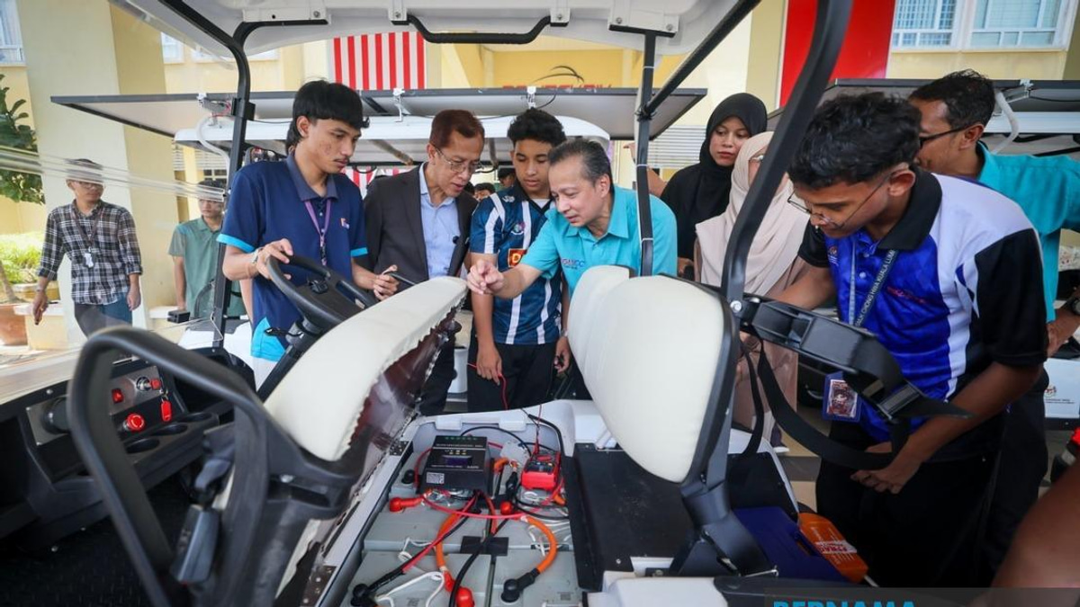 Kelantan Polytechnic Launches Region's First Solar-Powered Buggy Fleet