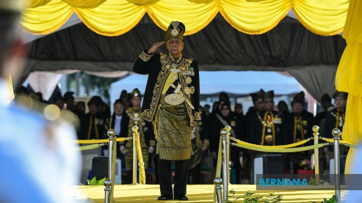 Sultan of Kedah Celebrates 84th Birthday with Guard of Honour Parade